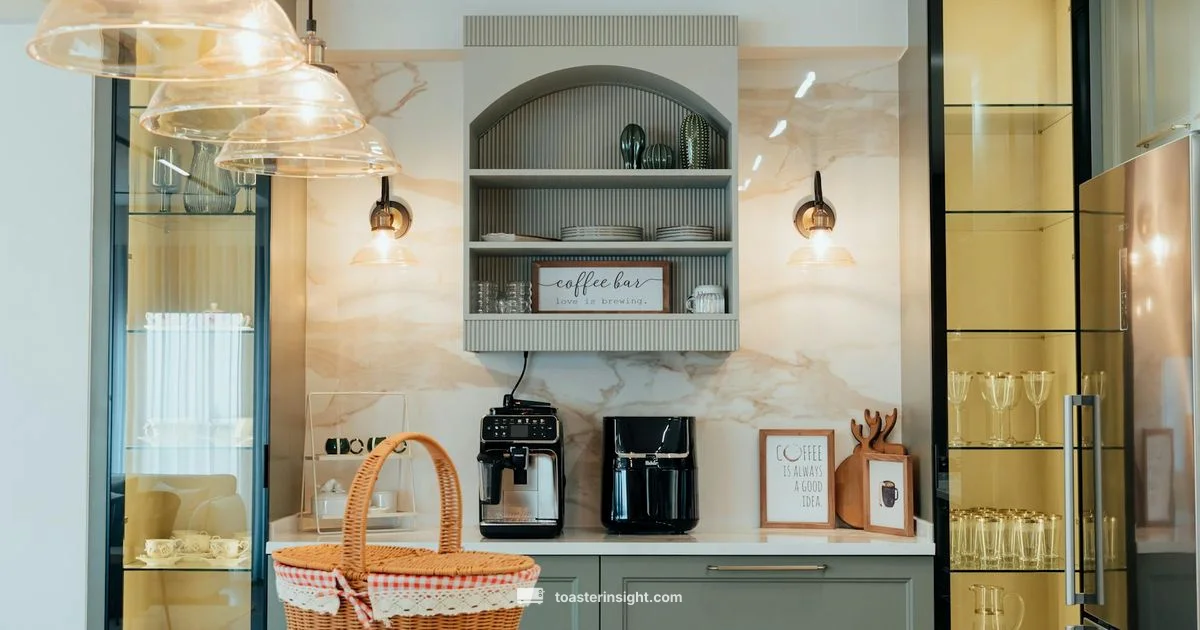 Smeg Gold Toaster Guide - ToasterInsight