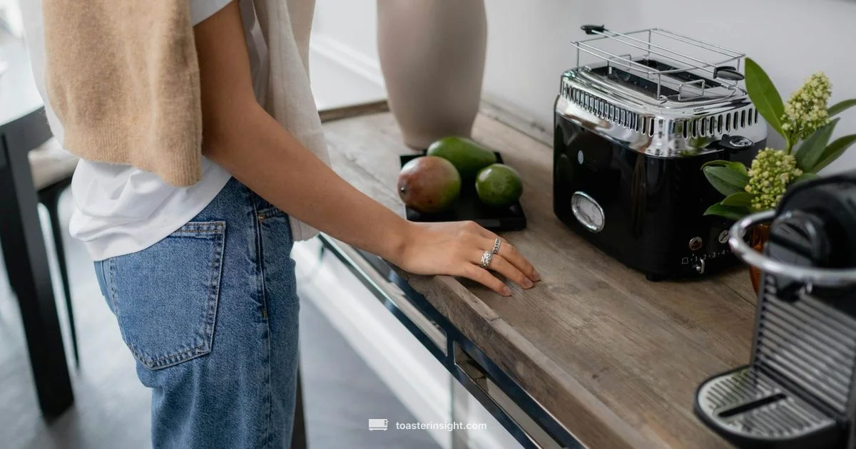 Toaster Showdown Toaster Showdown - ToasterInsight