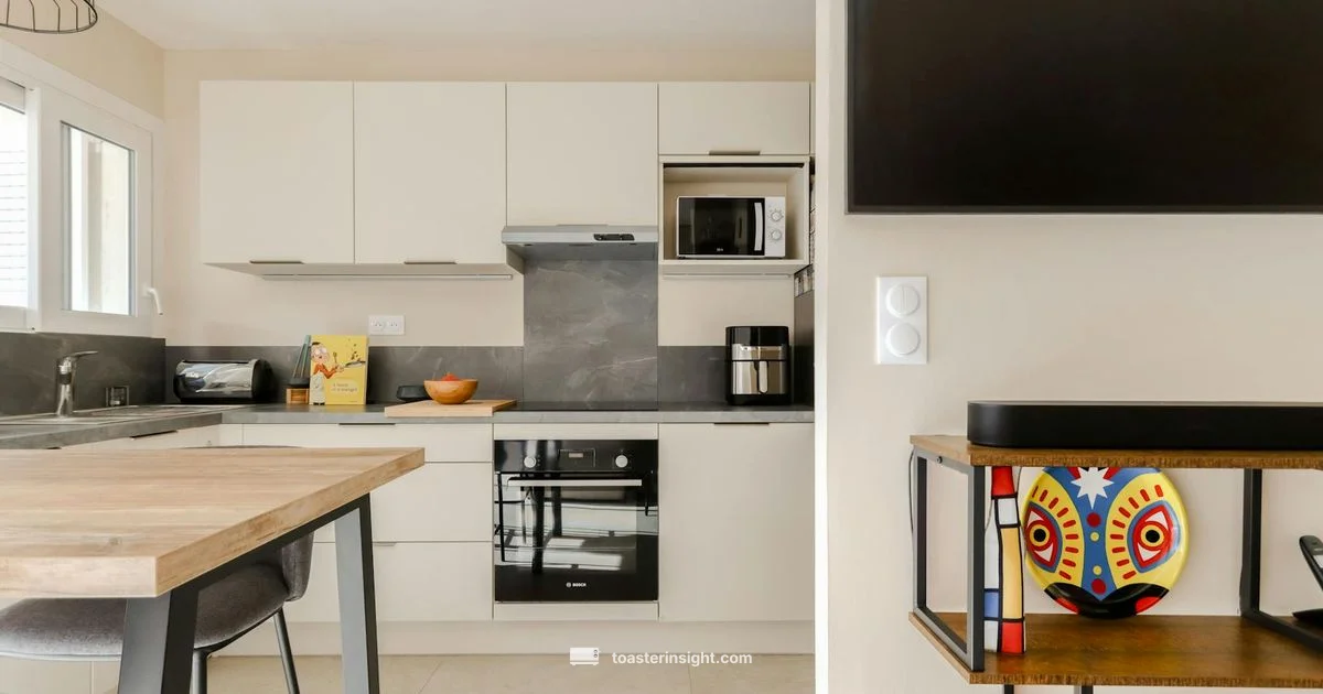 Compact versatility Compact versatility - ToasterInsight