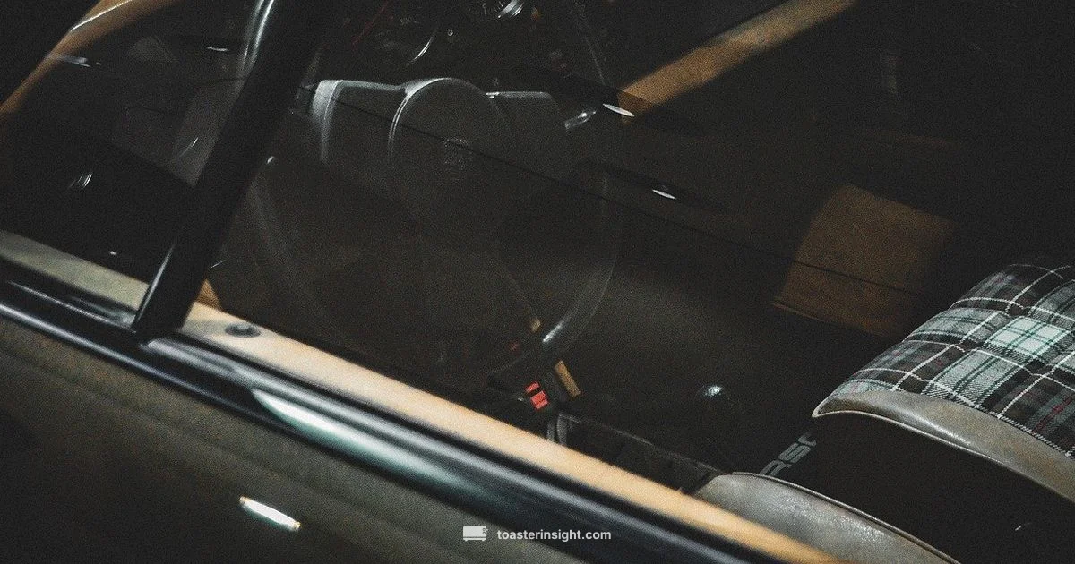 In‑Car Toaster Concept - ToasterInsight