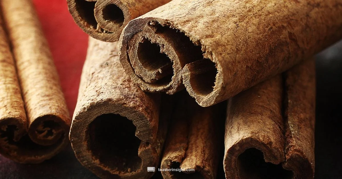 Cinnamon Toaster Strudel - ToasterInsight