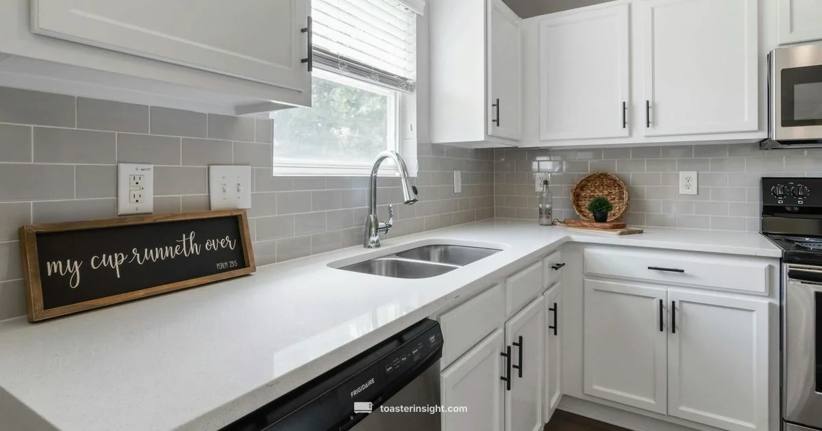 Four Slice Toaster - ToasterInsight