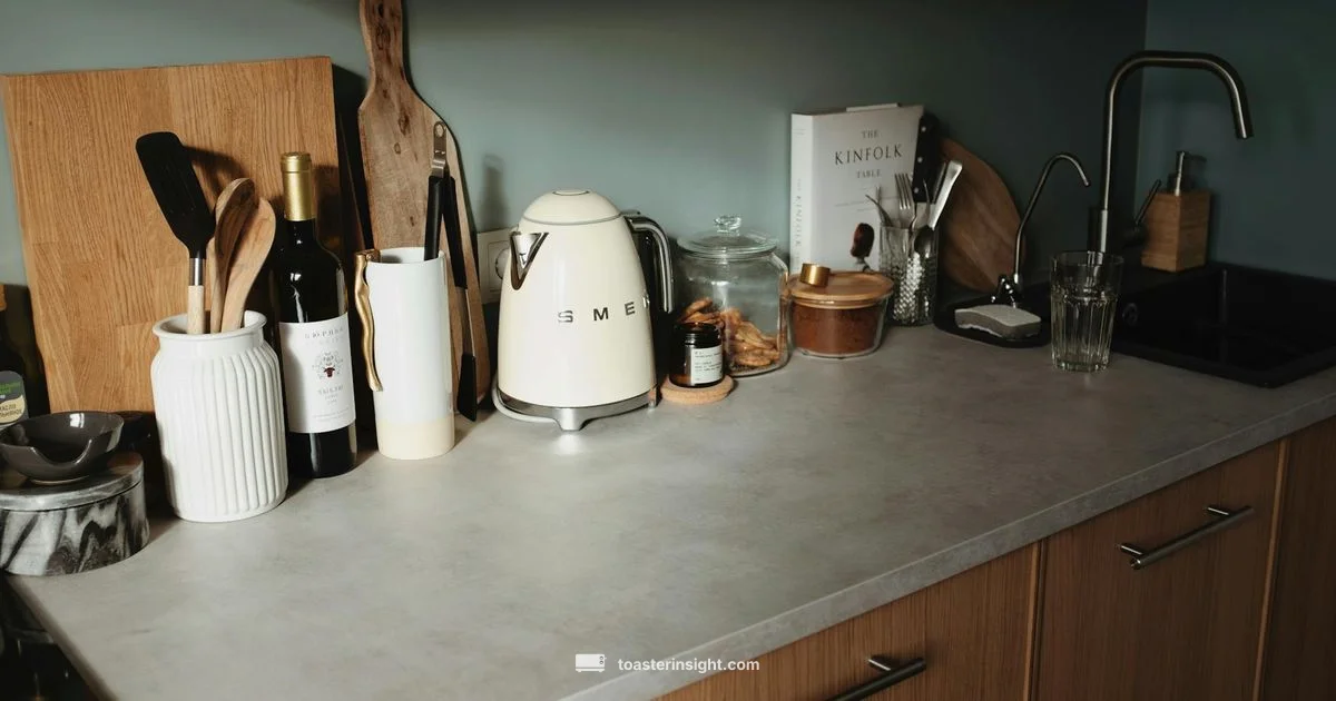 Smeg 2-Slice Overview - ToasterInsight