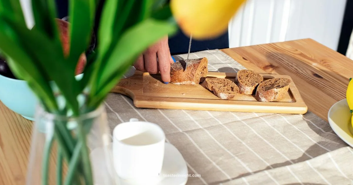 4-Slice Toaster Review 4-Slice Toaster Review - ToasterInsight