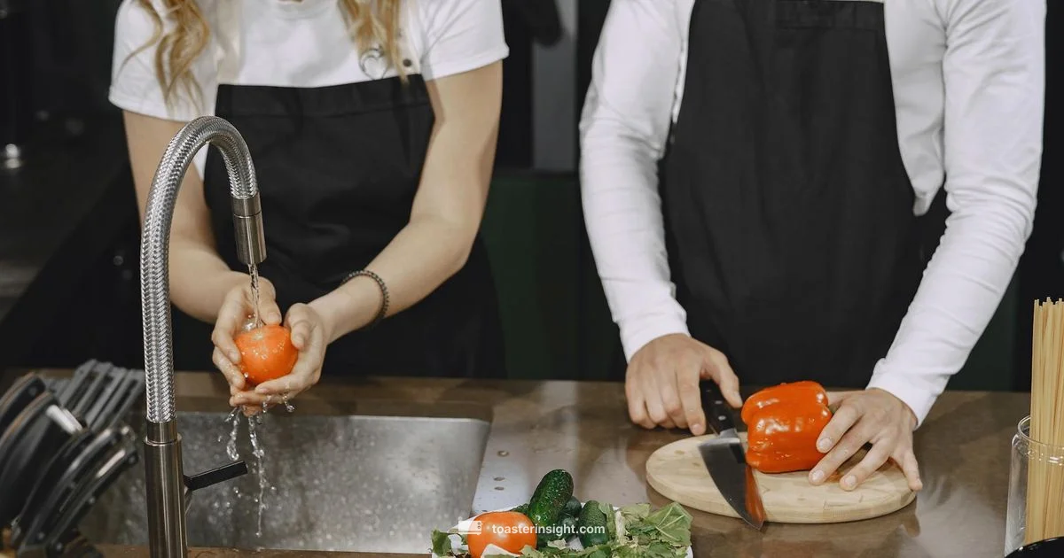 Slim Two Slice Toaster - ToasterInsight